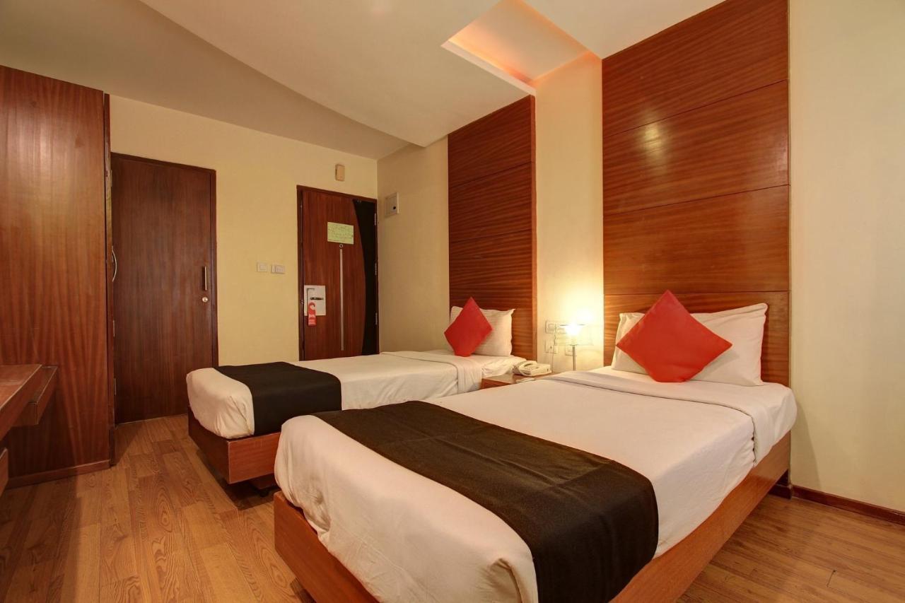 Amaran Hotels Madurai Exterior photo
