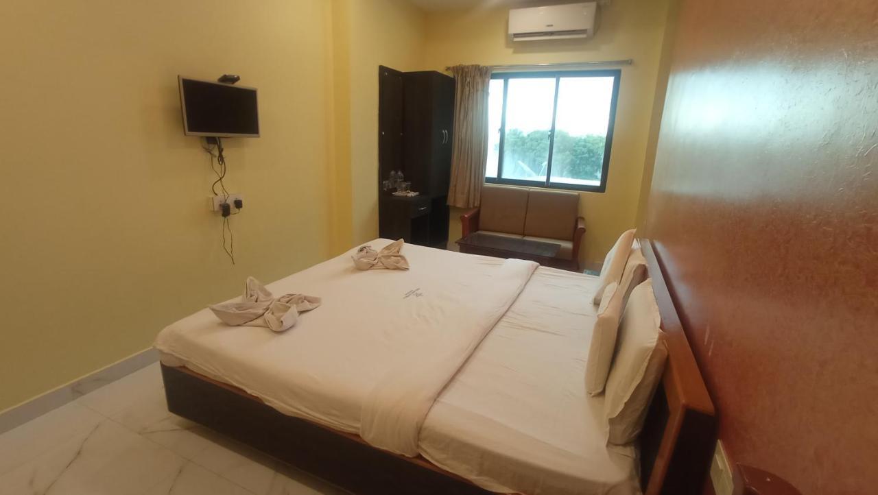Amaran Hotels Madurai Exterior photo